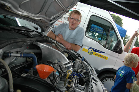 Den forsvarende Danmarksmester Ib Kragh håber på tørt vejr til lørdagens Rally Odder Avis.